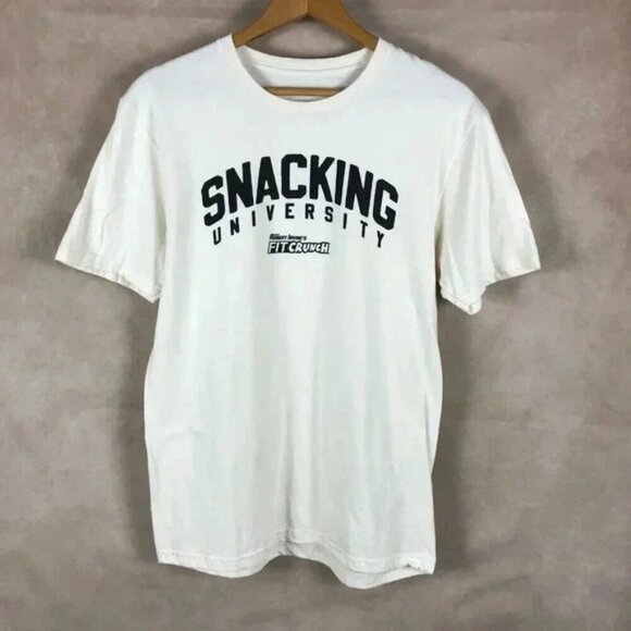 FIT CRUNCH Robert Irvine Snacking University Graphic T-Shirt - Picture 1 of 4